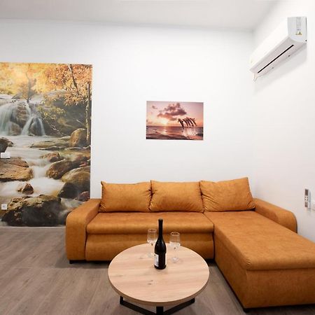 Apartman Cezar Apartamento Rijeka Exterior foto